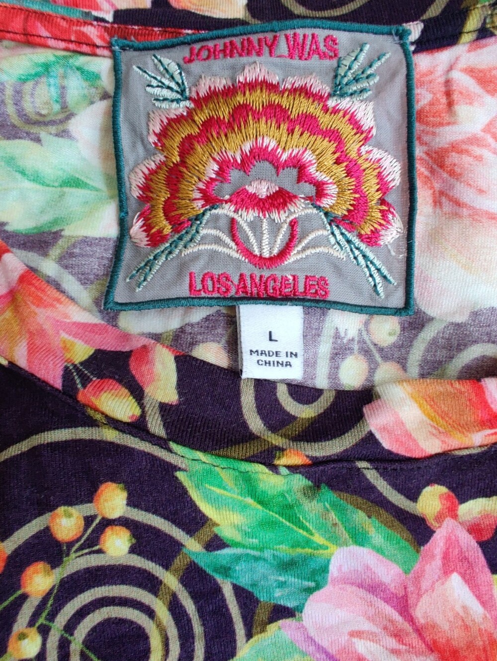 Johnny Was Uptown Favorite SS Crewneck Floral Tee Size Large - Picture 6 of 7